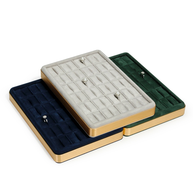 Velvet Jewelry Box - Metal Çerçeveli Kadife Yüzük Teşhir Standı