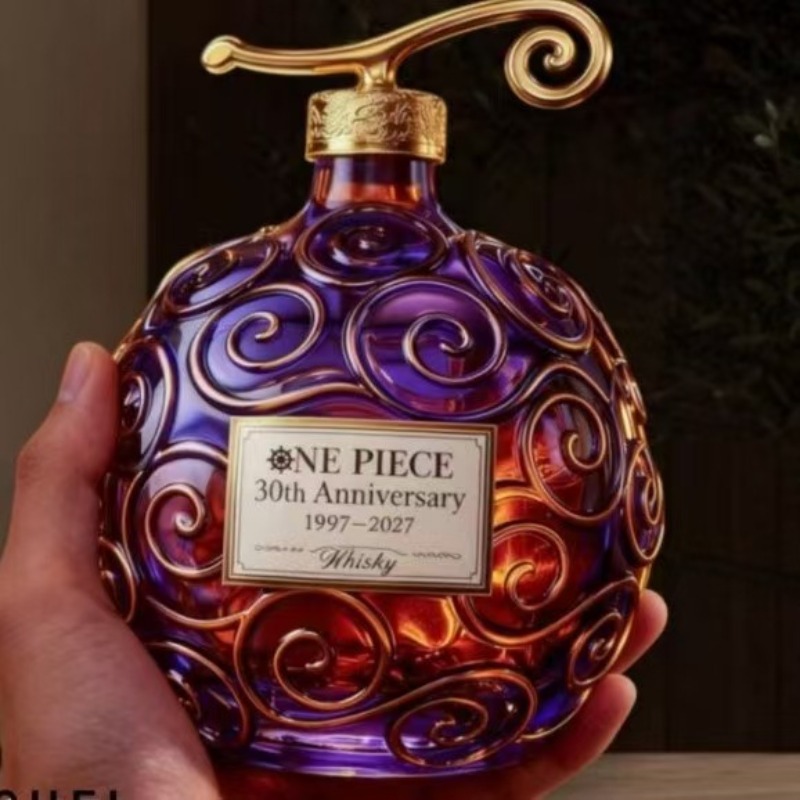 Yeni One Piece 30. Yıl Dönümü  - Glass Decanter Whiskey incelemesi ve fiyatı