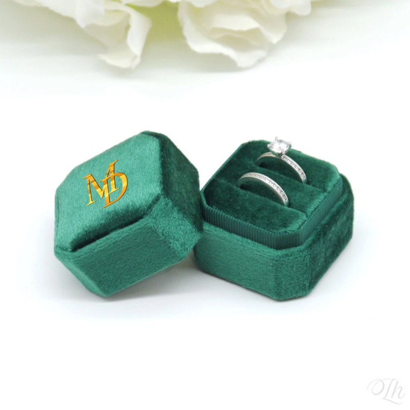 Kişiselleştirilmiş Alyans Kutu - Velvet Jewelry Box incelemesi ve fiyatı