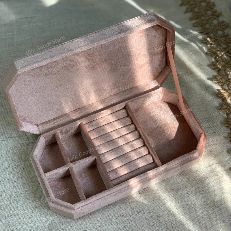Kadife Yüzükler Mücevher Kutus - Velvet Jewelry Box incelemesi ve fiyatı